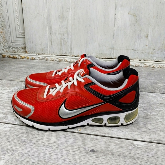 *SOLD*Nike Air Max Agitate 2 Red Running Sneakers - Picture 5 of 8
